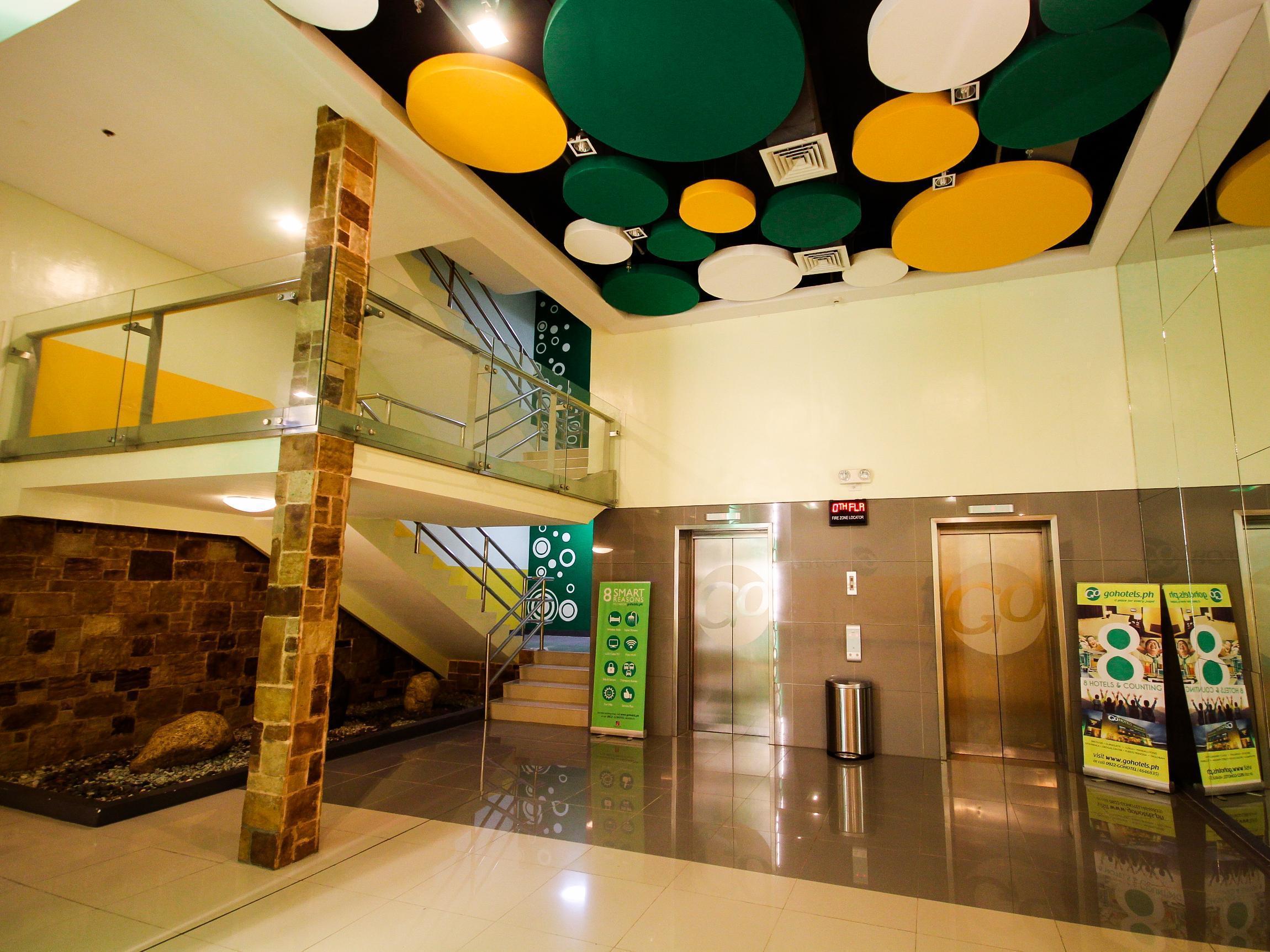 Go Hotels Iloilo מראה חיצוני תמונה